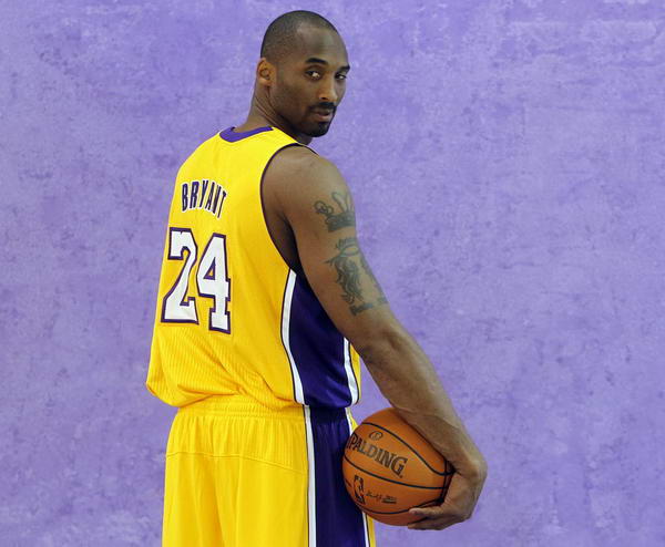 武汉女足vs东孟加拉女足首发：王霜领衔，奥乌苏先发（武汉女足战东孟加拉女足首发出炉：王霜压阵，奥乌苏首发）