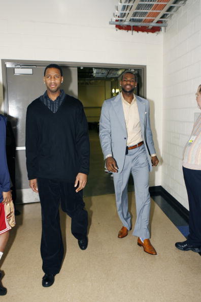 内雷斯破门助那不勒斯2比1力克尤文图斯（内雷斯建功 那不勒斯2-1击败尤文图斯）